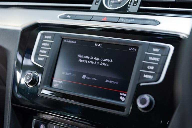 2016 Volkswagen Passat GT TDI BLUEMOTION TECHNOLOGY Saloon Diesel Manual