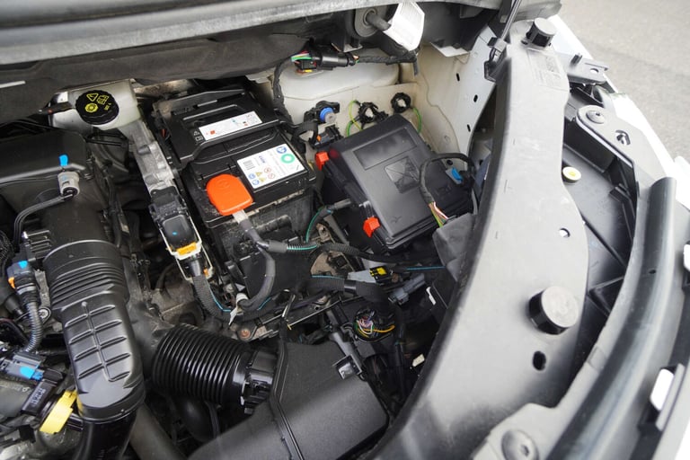 2022 Vauxhall Combo 1.5 Combo 2300 Sportive L2 LWB + 3 Seater + Twin Slider + Top Spec Van Panel ...