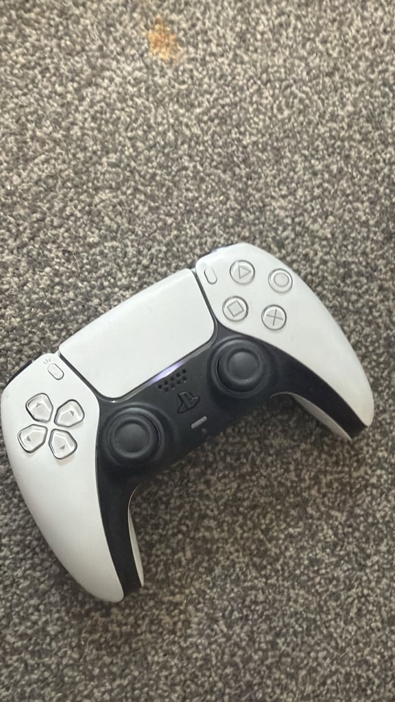 image for Ps5 white in great condition 