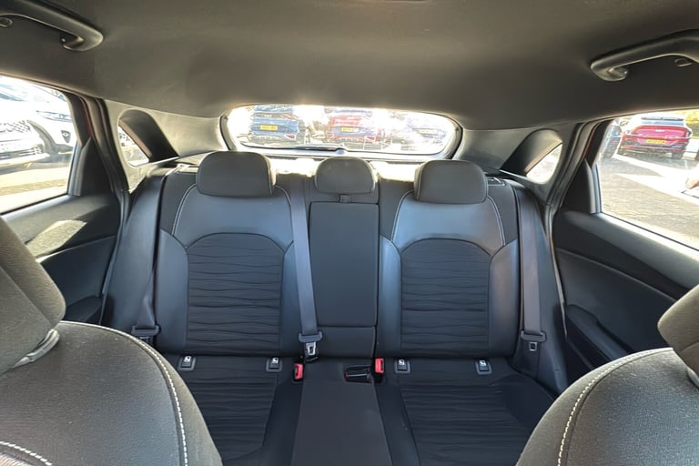  Kia Ceed 1.5 T Gdi Gt Line Hatchback 5dr Petrol Manual Euro 6 s/s 158 Bhp