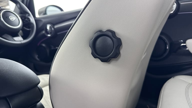 2023 MINI Hatch 1.5 Cooper Exclusive 5dr Auto Petrol Hatchback Hatchback Petrol Automatic