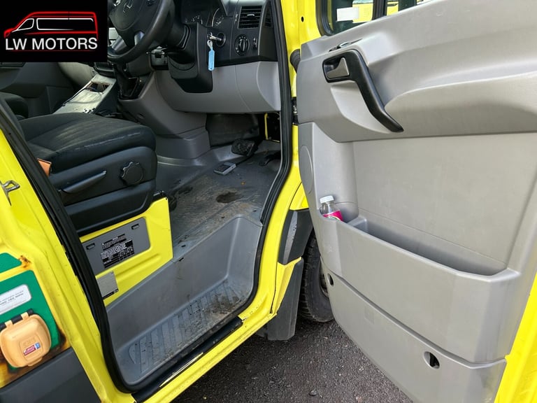 MERCEDES BENZ SPRINTER 519 CDI DIRECT EX AMBULANCE SERIVICS 2017 17 REG EURO 6