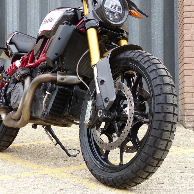 2020 Indian FTR 1200 Carbon – Immaculate 1-Owner FSH motorcycle