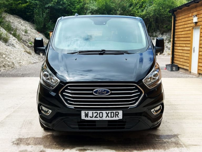 2020 Ford Tourneo Custom 2.0 EcoBlue 130ps L/R 8 Seater Titanium Auto MPV DIESEL Automatic