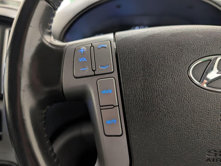 2019 Hyundai i800 2.5 CRDi SE Nav Euro 6 5dr MPV Diesel Manual