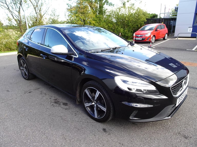 2019 Volvo V40 2.0 D2 R-Design Edition Euro 6 (s/s) 5dr HATCHBACK Diesel Manual
