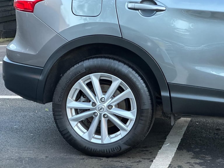 2014 Nissan Qashqai 1.2 DIG-T Acenta Premium 2WD Euro 5 (s/s) 5dr HATCHBACK Petrol Manual