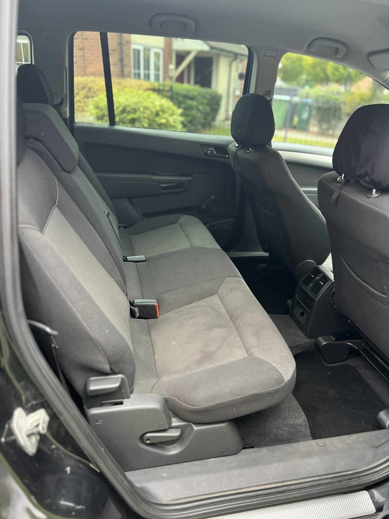 2014 Vauxhall Zafira 111k Miles, Long MOT & Ulez Free