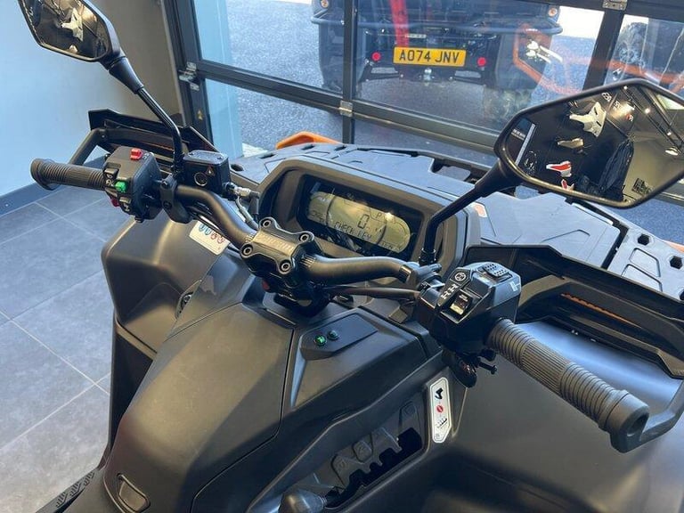 Can-Am Outlander 1000 XT-P T 1000R with ABS ATV Quad