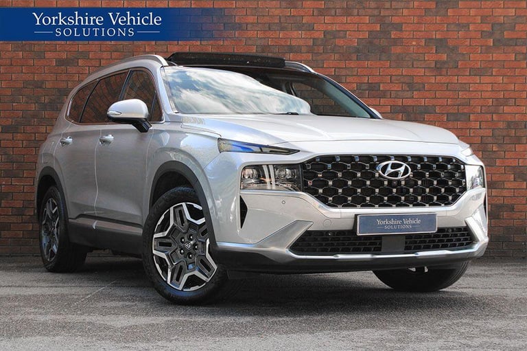 2021 Hyundai Santa Fe 1.6 T-GDi 13.8kWh Ultimate Auto 4WD Euro 6 (s/s) 5dr ESTATE Petrol/Electric...