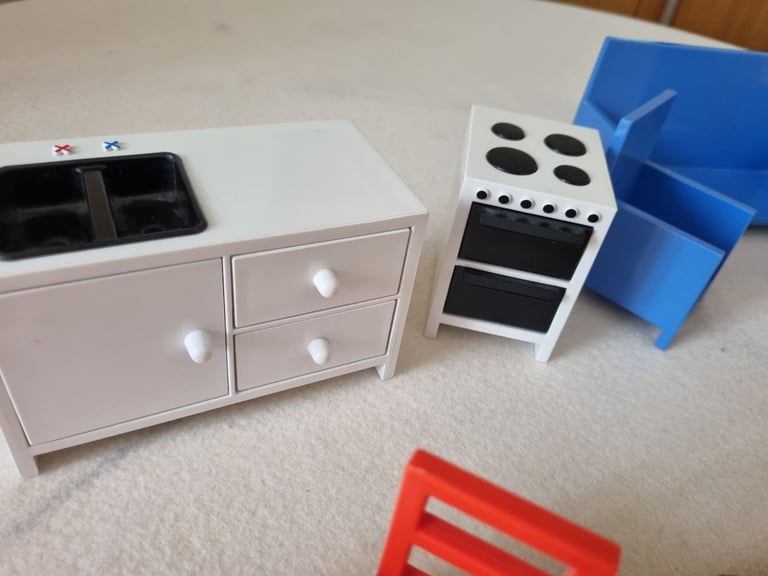 Dolls house furniture. 