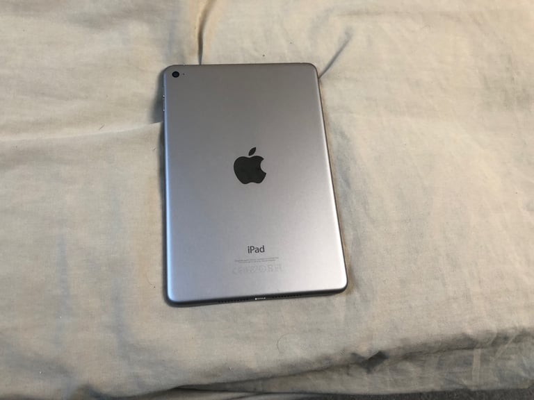 APPLE IPAD MINI 4 EXCELLENT CONDITION 