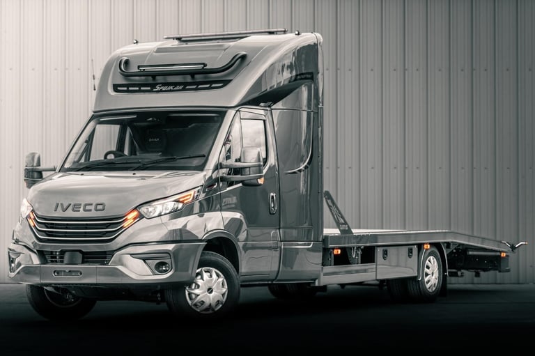 2025 3.0 180BHP MY24 AUTO IVECO DAILY 7.2 TONNE RECOVERY TRUCK CAR TRANSPORTER 