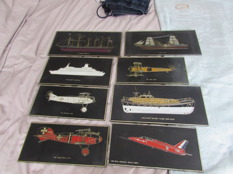 image for 1970's Wirework Plaques x 8
