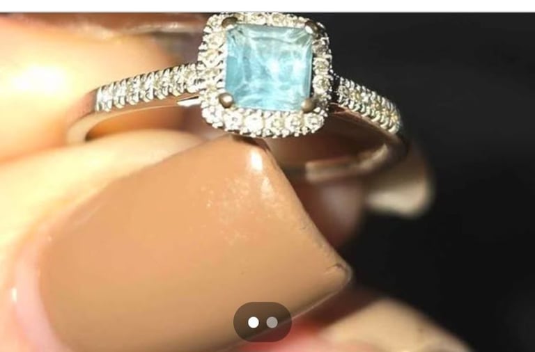 image for White gold blue topaz diamond ring 