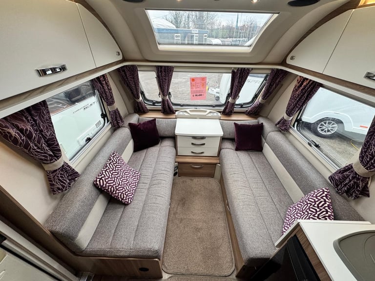 SWIFT KUDOS 530 SB 2018 MODEL 4 BERTH FIXED ISLAND BED TOURING CARAVAN