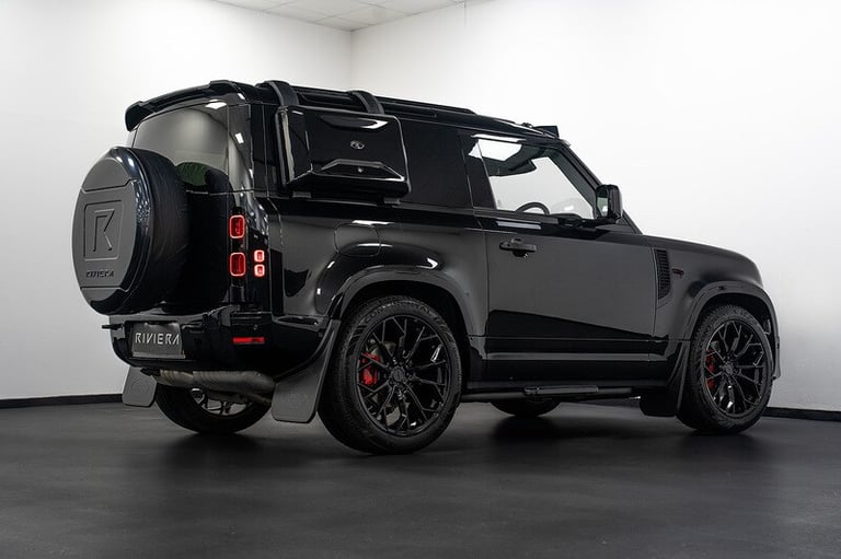 2024 Land Rover Defender 3.0 D250 X-Dynamic HSE 90 3dr Auto ESTATE DIESEL Automatic