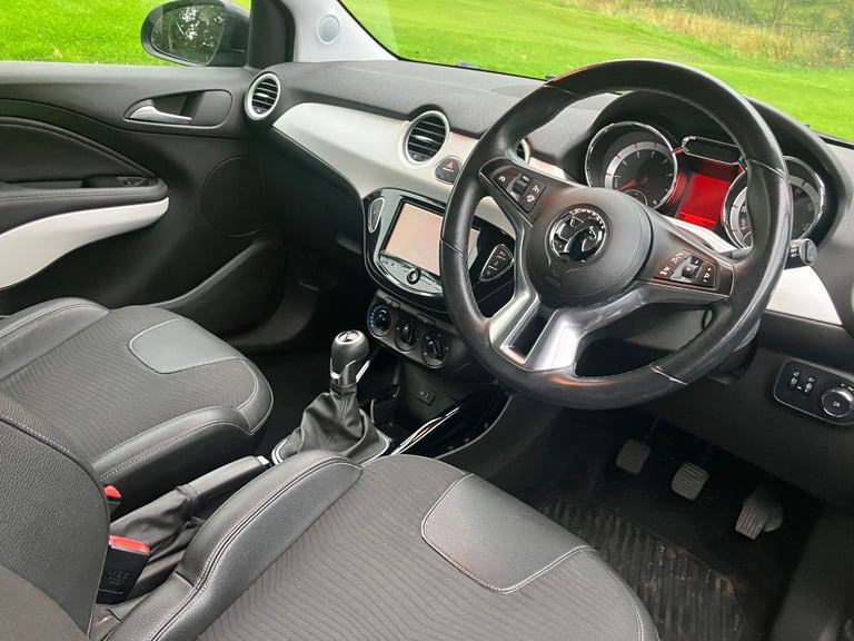 STUNNING 2015 VAUXHALL ADAM ROCKS AIR. MOT MARCH-26. ELECTRIC SLIDING OPEN TOP ROOF