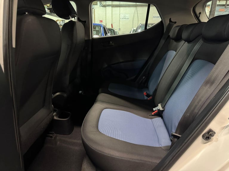 2014 Hyundai i10 1.0 SE Euro 5 5dr HATCHBACK Petrol Manual