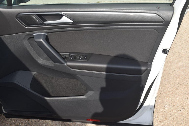 2017 Volkswagen Tiguan 2.0 TDI SEL Euro 6 (s/s) 5dr ESTATE Diesel Manual