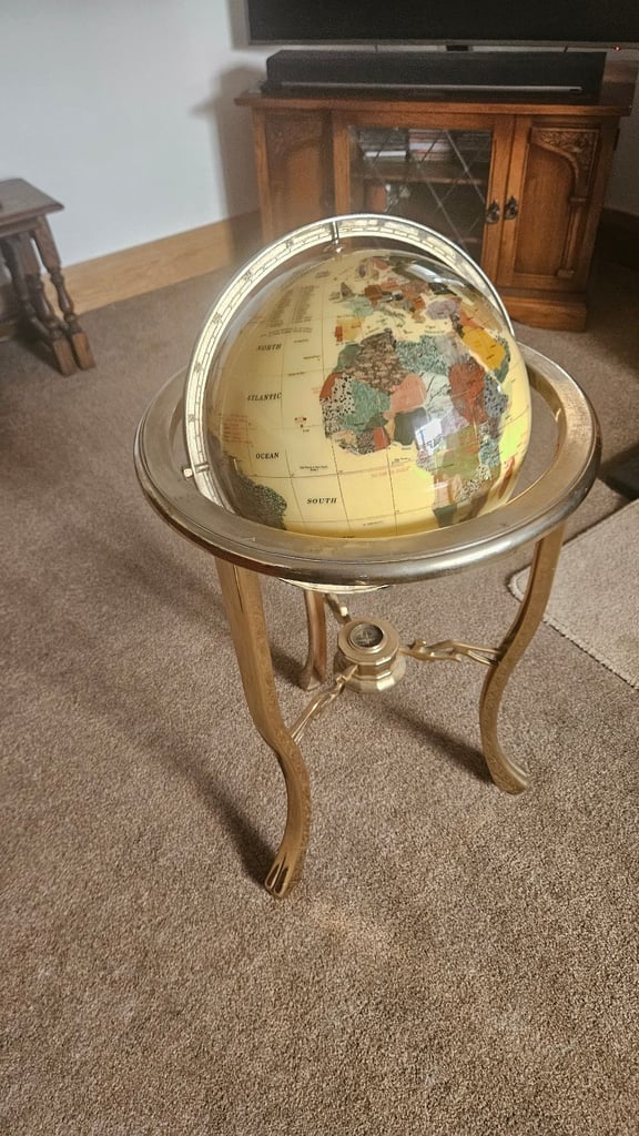 Globe