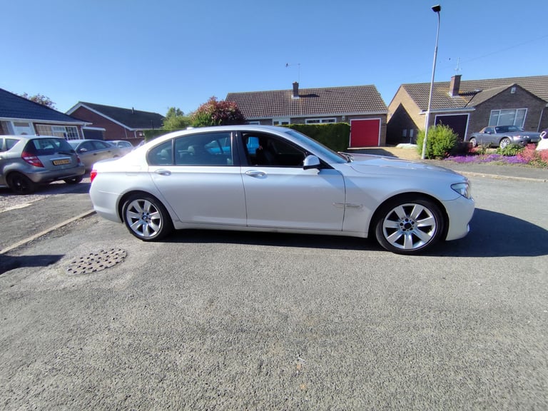 BMW, 730LD SERIES, Saloon, 2010, Semi-Auto, 2993 (cc), 4 doors