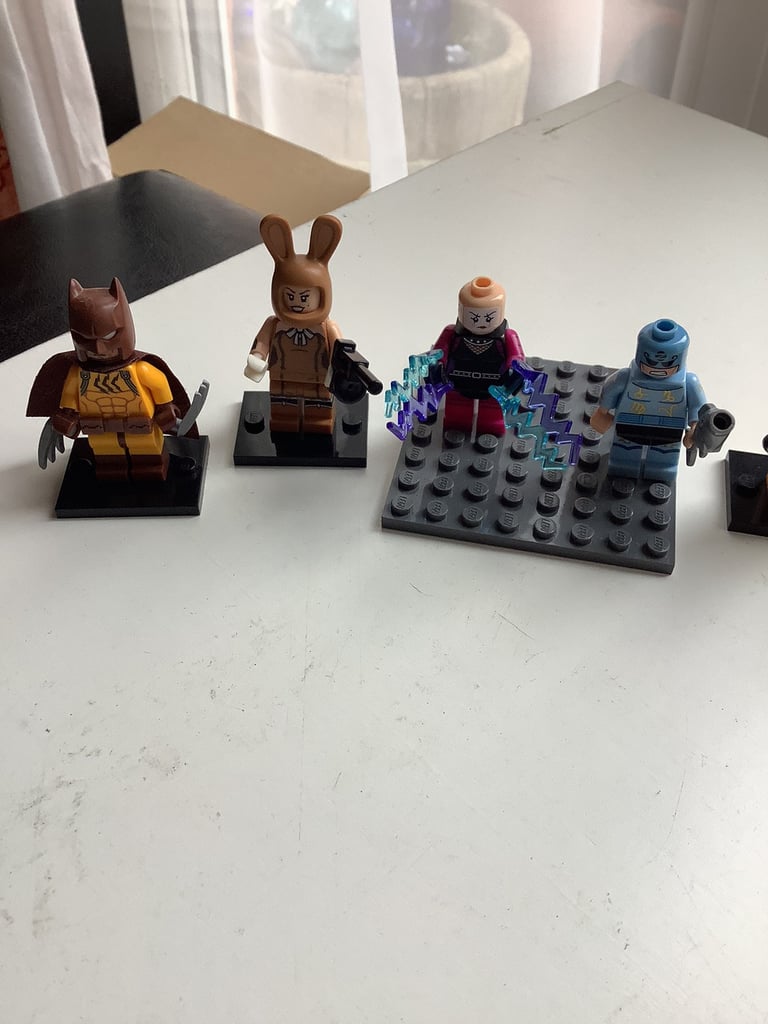Lego ten Batman movie collection figure’s number 71017 