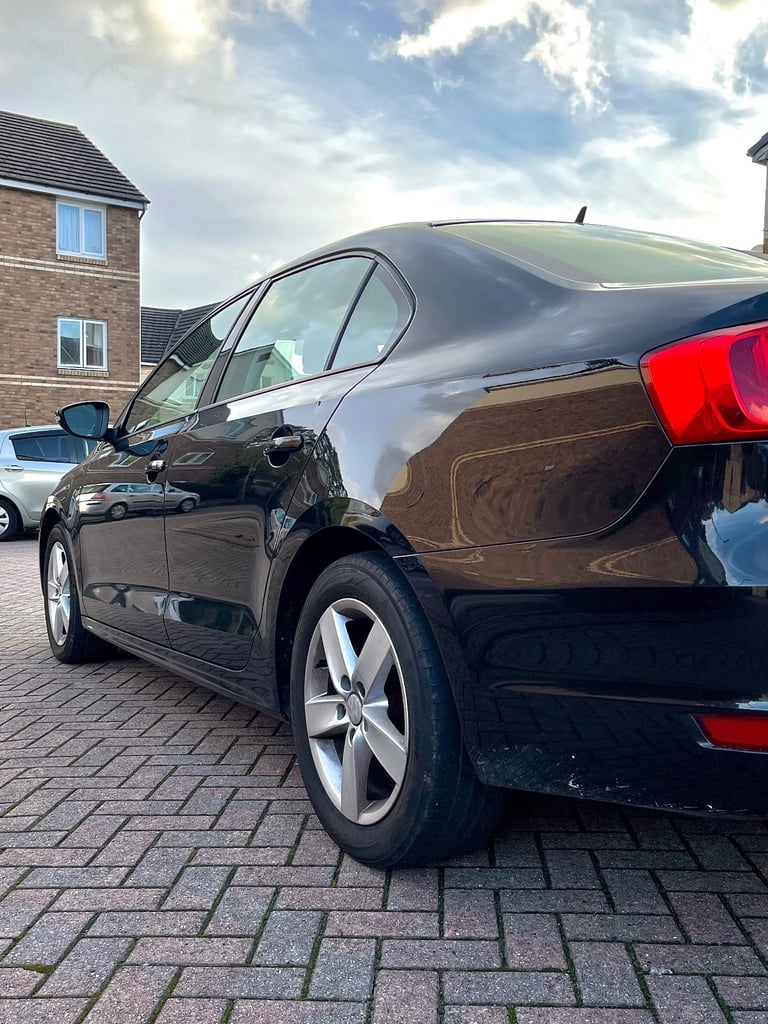 AUTOMATIC! 2013 VOLKSWAGEN JETTA 1.6 TDI SE BLUEMOTION TECH AUTO DSG MK6 SALOON BLACK