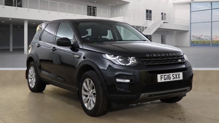 image for 2016 Land Rover Discovery Sport 2.0 TD4 SE Tech SUV 5dr Diesel Auto 4WD Euro 6 (s/s) (180 ps) SUV...