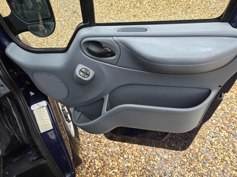 2013 Ford Transit 2.2 TDCi 350 Panel Van 5dr Diesel Manual FWD L2 H1 (209 g/km, 123 bhp) Panel Va...