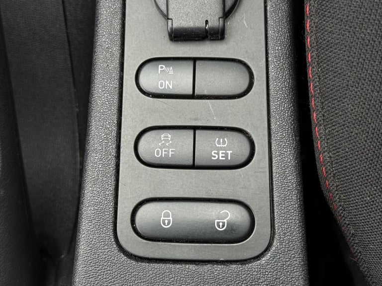 SEAT LEON 2.0 TDI CR FR+ 2012