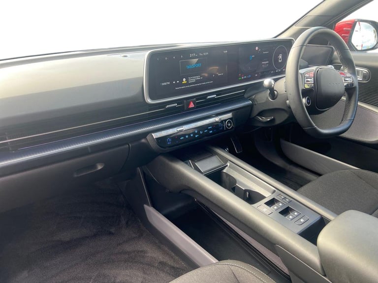  Hyundai Ioniq 6 77.4kwh Premium Saloon 4dr Electric Auto 228 Ps Electric