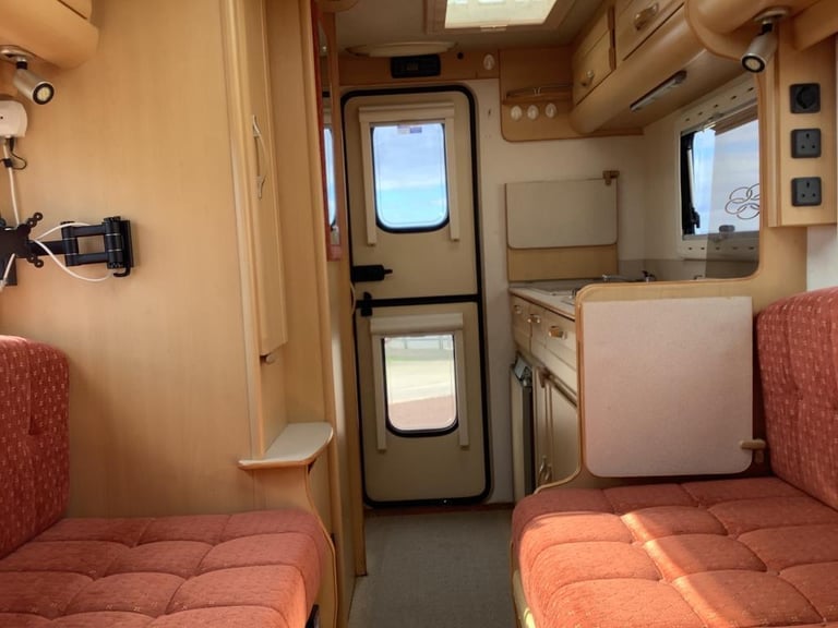 2006 (56) NU-VENTURE RIO Campervan
