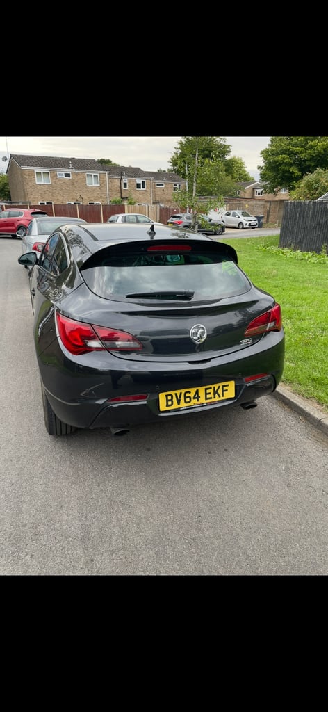 OFFERS Vauxhall, ASTRA GTC, Hatchback, 2014, Manual, 1598 (cc), 3 doors