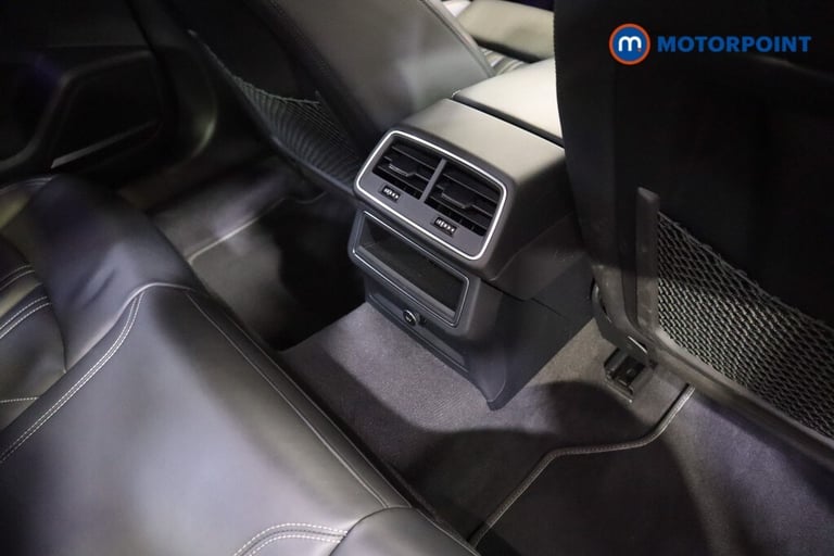 2023 Audi A6 45 TFSI Quattro Black Ed 4dr S Tronic Saloon Petrol Automatic