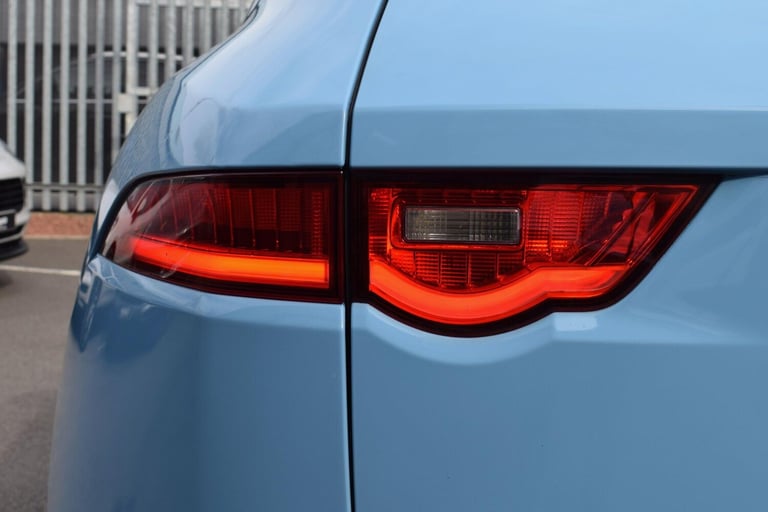 2020 Jaguar F-Pace 2.0 D180 Chequered Flag Auto AWD Euro 6 (s/s) 5dr ESTATE Diesel Automatic