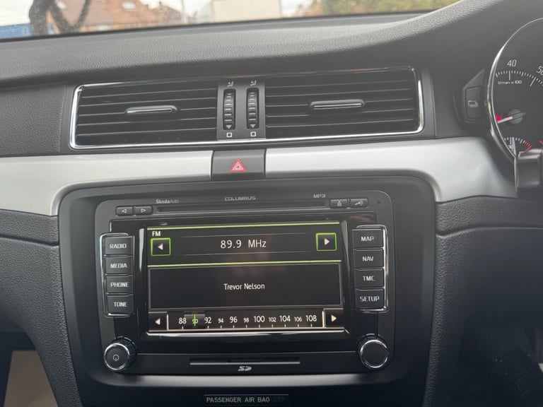 2013 Skoda Superb 1.8 TSI Elegance Estate 5dr Petrol Manual 4WD Euro 5 (160 ps) Estate Petrol Manual