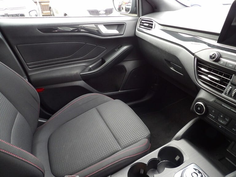 2019 Ford Focus 1.5 EcoBoost 150 ST-Line 5dr Auto HATCHBACK PETROL Automatic