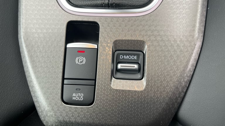 2025 Nissan Qashqai 1.3 DiG-T MH N-Connecta 5dr HATCHBACK PETROL Manual