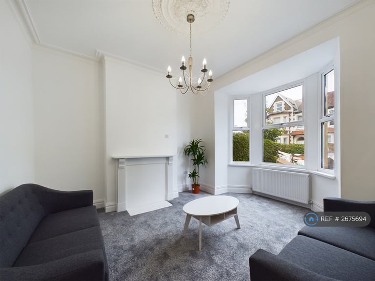 5 bedroom house in Rawden Place, Cardiff, CF11 (5 bed) (#2675694)