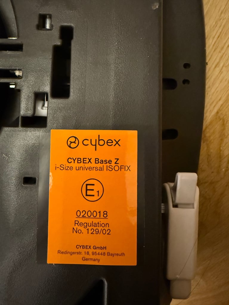 CYBEX  Base Z   i-size Isofix swivel base for Cloud Z & Sirona Z