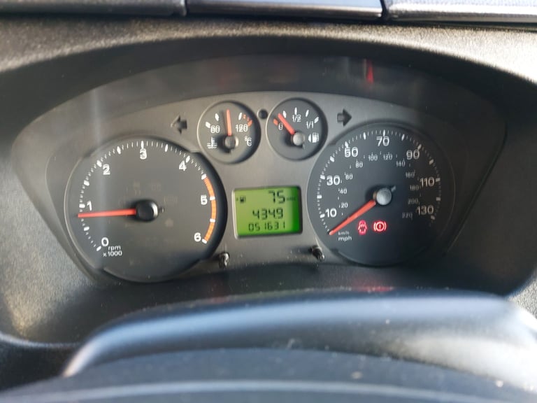 ONLY 51K MILES 17 SEAT MINIBUS FORD TRANSIT 