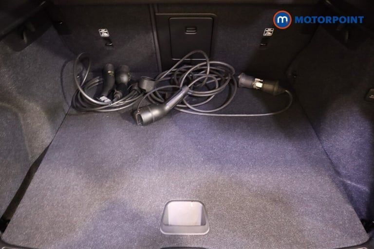 2022 Volvo XC40 1.5 T4 Recharge PHEV Plus Dark 5dr Auto ESTATE PETROL/ELECTRIC Automatic