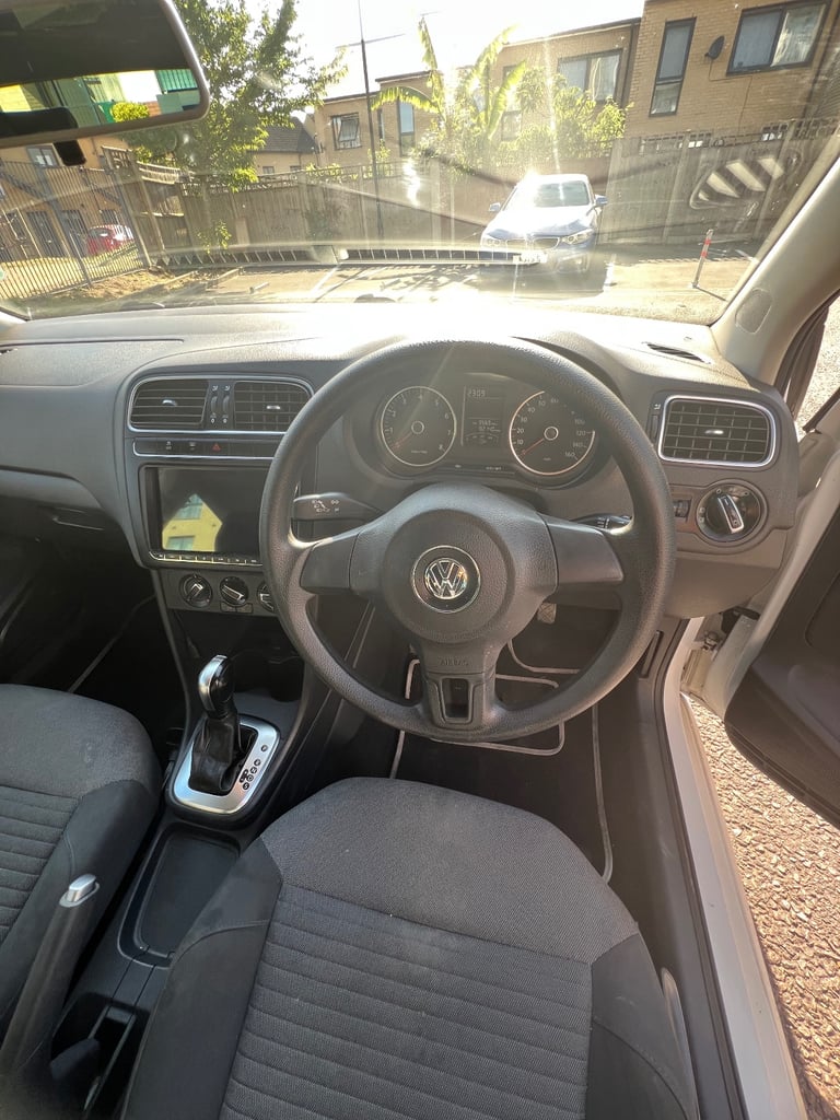 Volkswagen Polo 2013 Automatic 