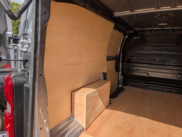 2022 Vauxhall Vivaro 2.0 Turbo D 3100 Sportive L2 H1 Euro 6 (s/s) 5dr PANEL VAN Diesel Manual