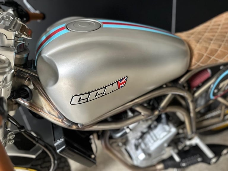 STUNNING LOW MILEAGE 2019/69 CCM SPITFIRE MOTORCYCLE 