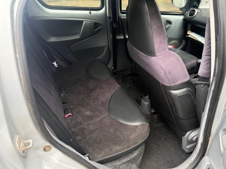 2011 Toyota AYGO 1.0 VVT-i Ice 5dr HATCHBACK Petrol Manual