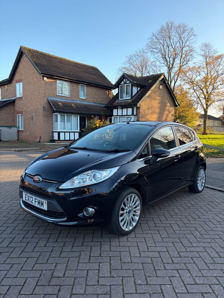 Ford, FIESTA, Hatchback, 2012, Manual, 1399 (cc), 5 doors