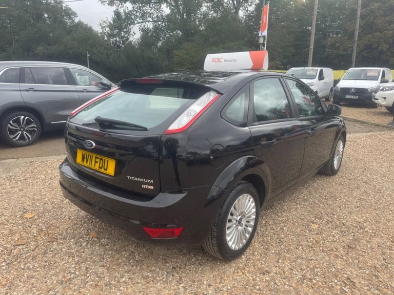 2011 Ford Focus 1.6 TDCi Titanium 5dr [110] [DPF] HATCHBACK DIESEL Manual