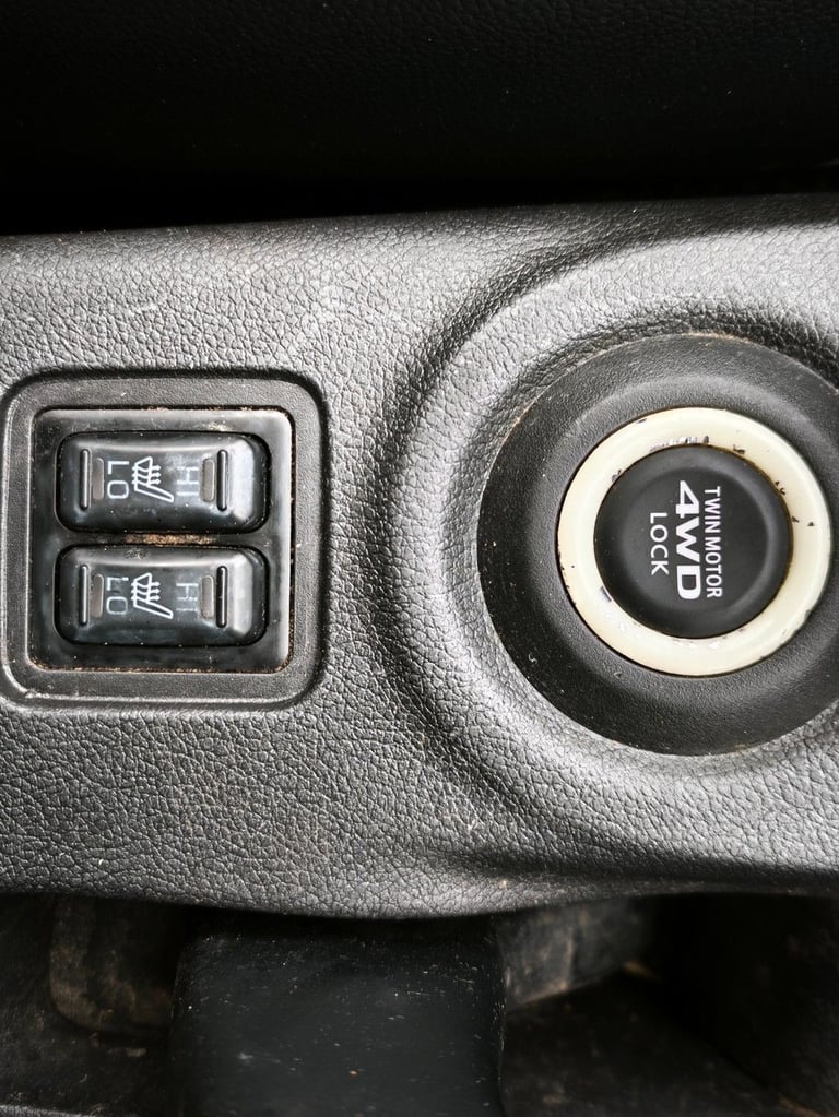 2014 Mitsubishi Outlander 2.0 PHEV GX4h 5dr Auto ESTATE PETROL/ELECTRIC Automatic